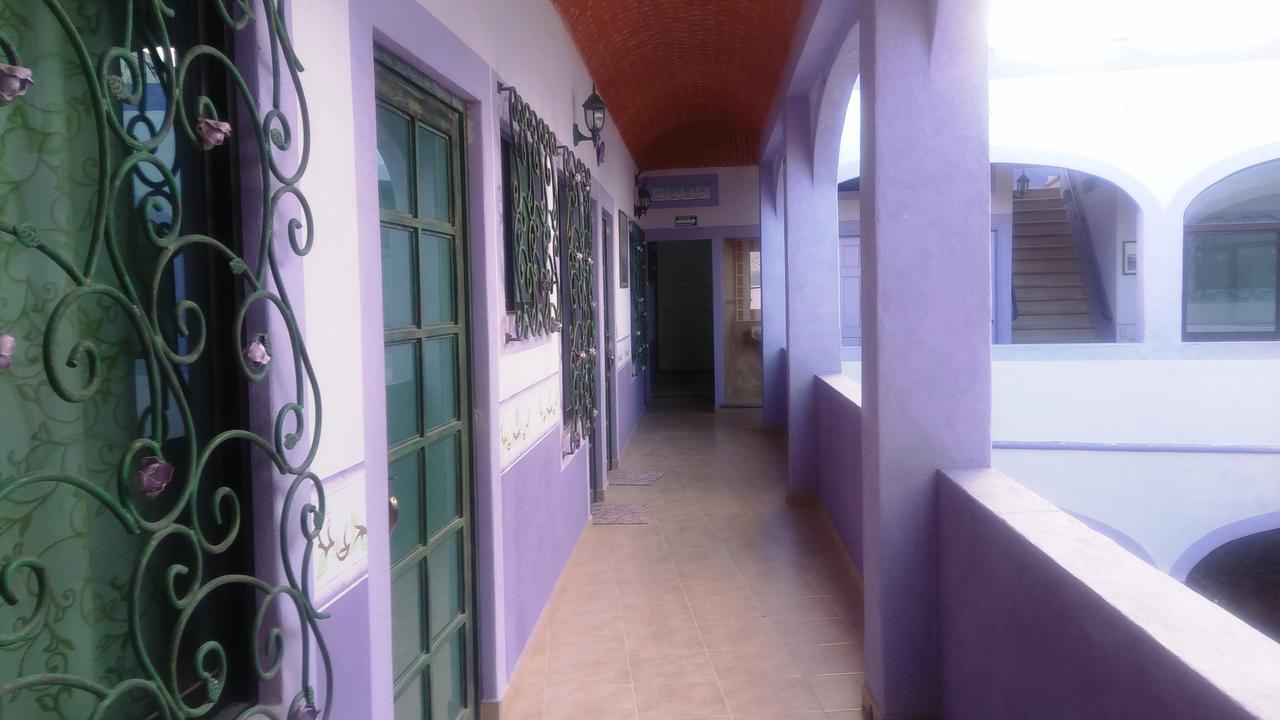 Hotel Vida En Rosas Bernal Bagian luar foto