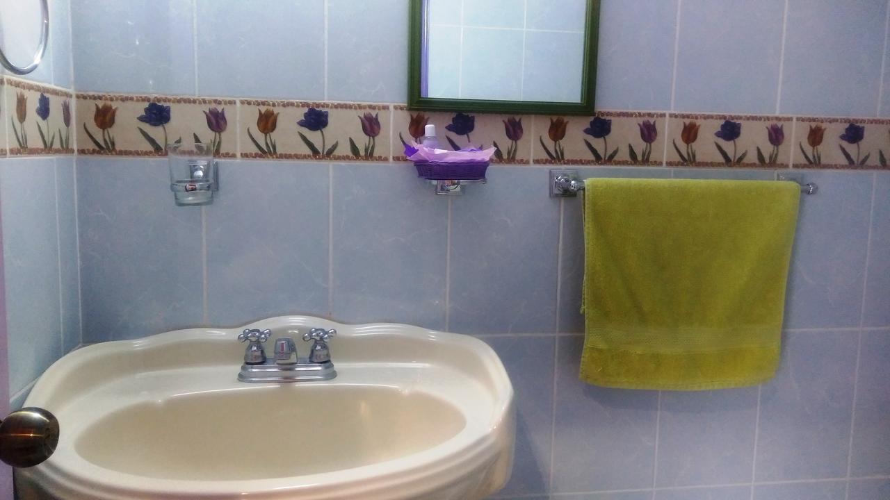 Hotel Vida En Rosas Bernal Bagian luar foto